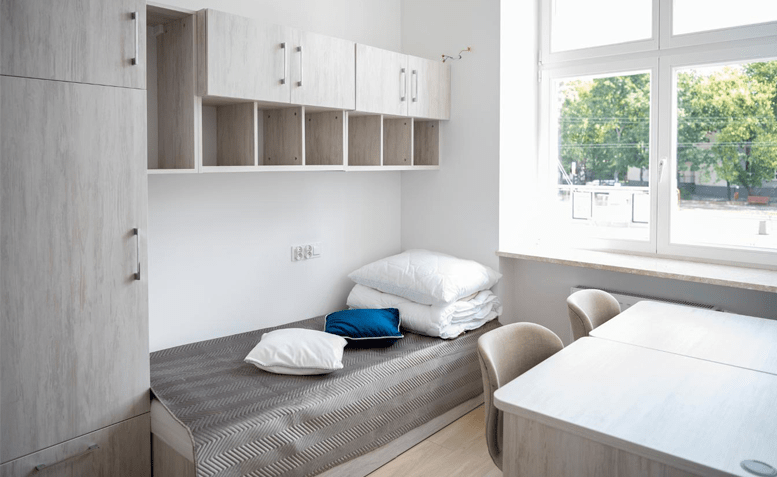 Ученические общежития Варшавы